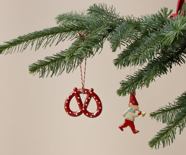 Metal ornament, Pretzel - Dot, SEASON, Maileg USA - All The Little Bows