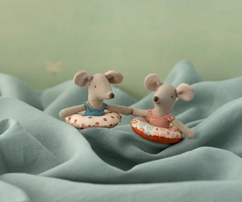 Maileg | Beach Mouse w/ Float, Little Sister - Red Dot, , Maileg - All The Little Bows