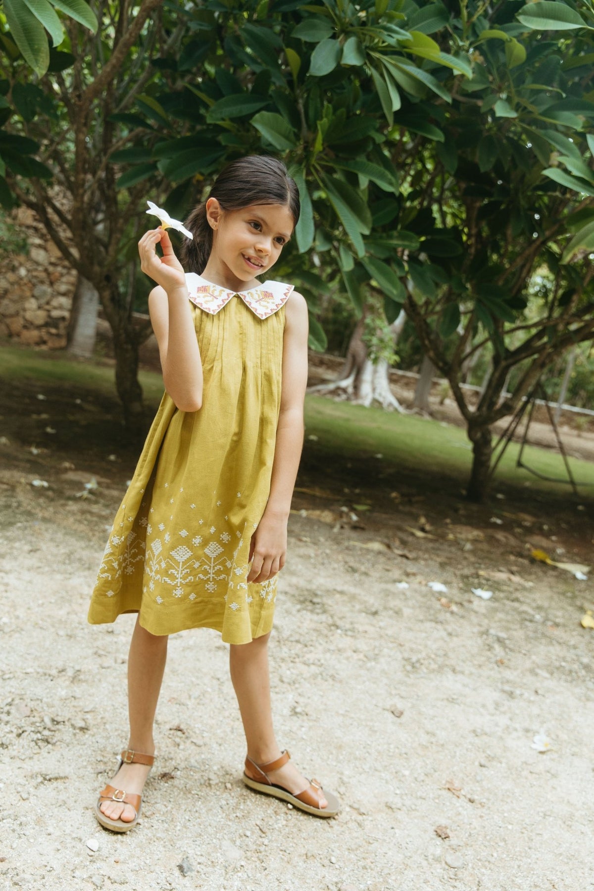 Lali | All The Little Bows