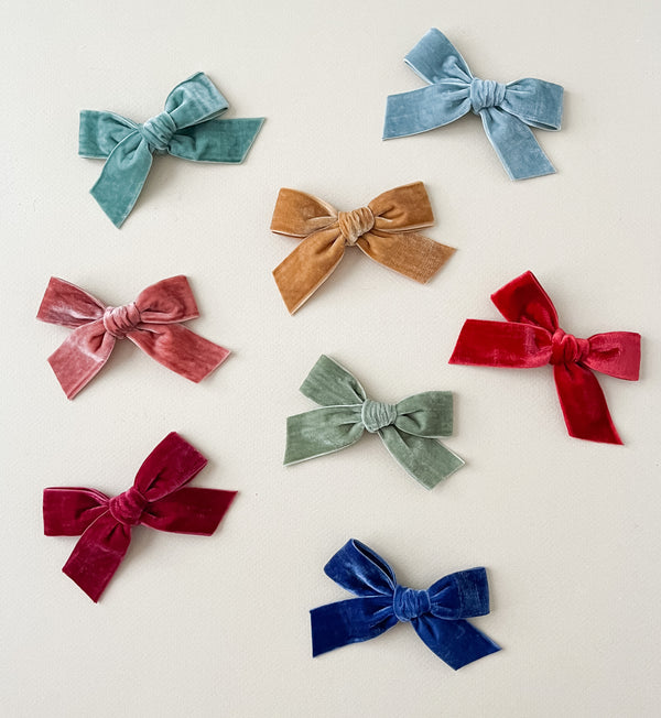 Classic Velvet Bow | Saphire