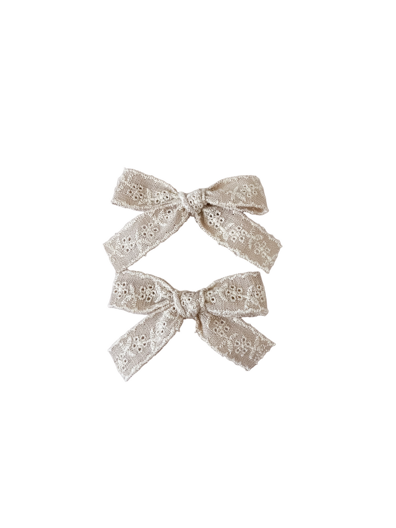 Lace Bow Clip Set || Antique