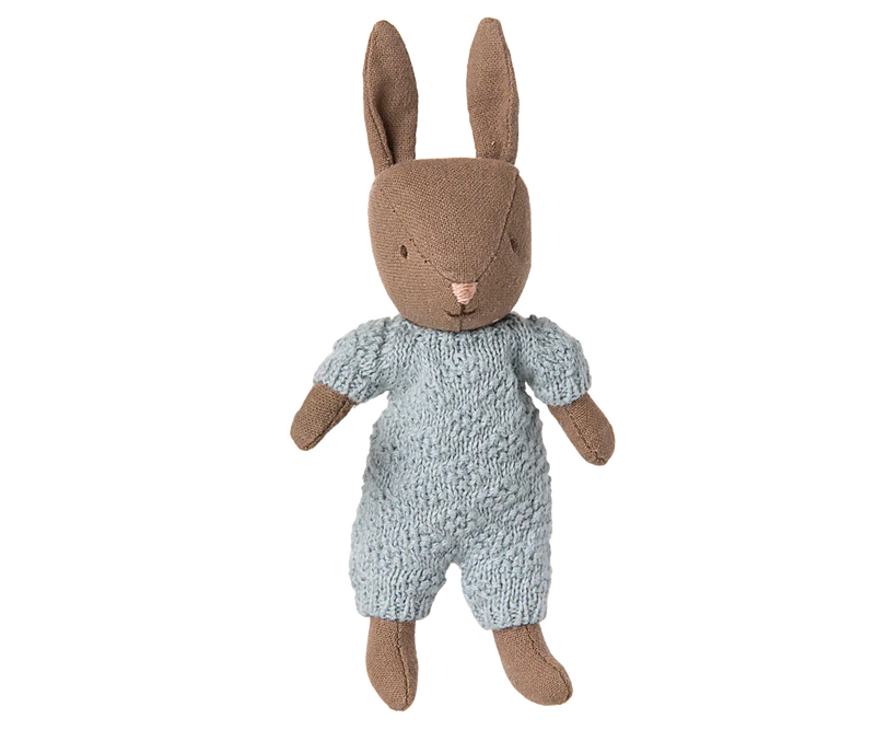 Maileg | Rabbit, Micro - Brown - Blue Knitted Suit