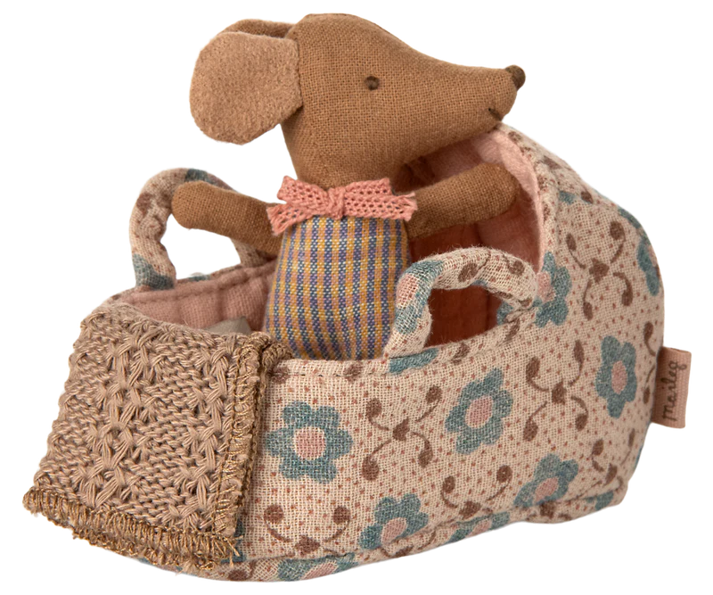 Maileg | Carry Cot, Baby Mouse - Rose