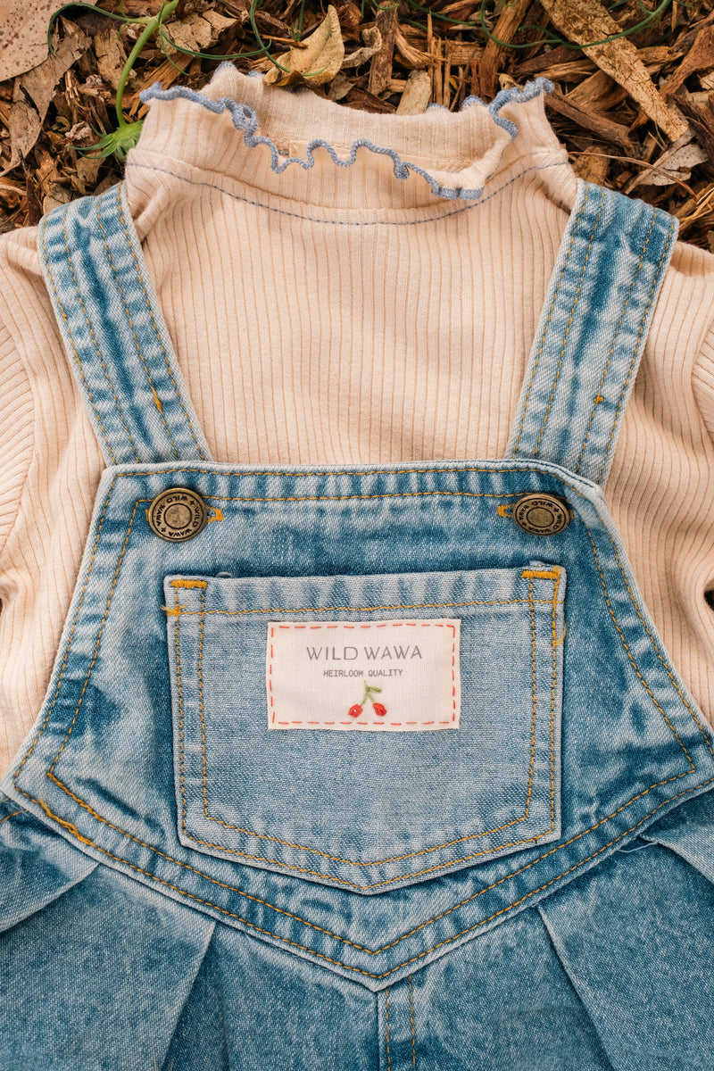 Ribbed Turtleneck || Natural / Denim