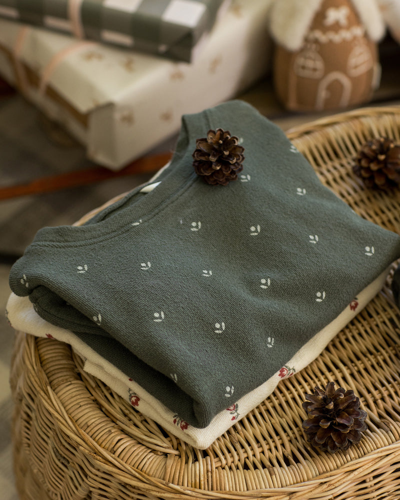 Spongey Knit Set || Evergreen Ditsy