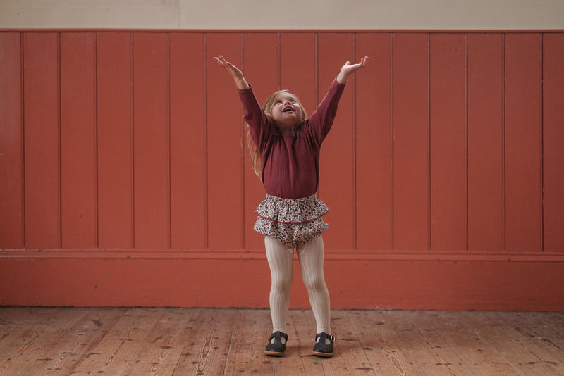 Organic Frilly Bloomers || Cottage Floral