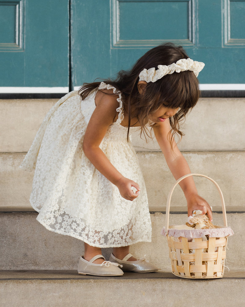 Mara Dress || Embroidered Daisy Tulle