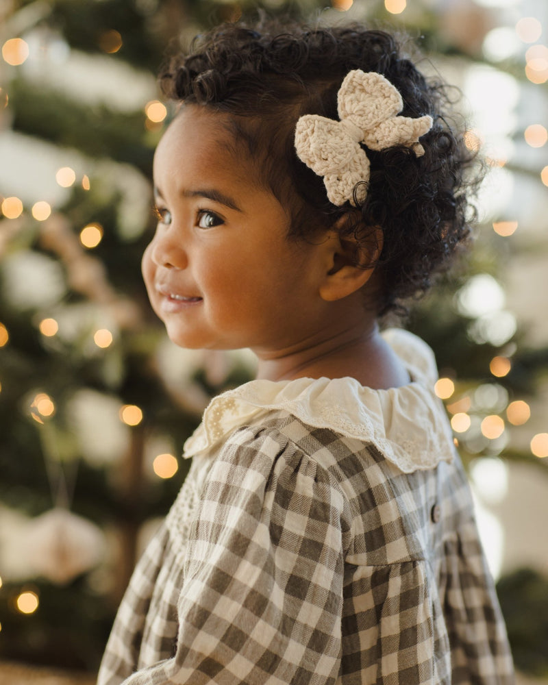 Crochet Bow || Natural, Girls Crochet Hair Bow, Quincy Mae - All The Little Bows