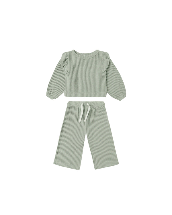 Ruffle Cozy Set || Fern