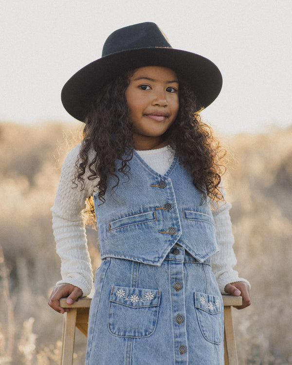 Denver Mini Skirt || Light Washed Denim