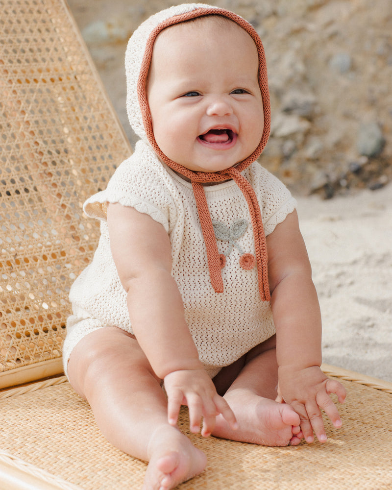 Scallop Crochet Baby Set || Cherry