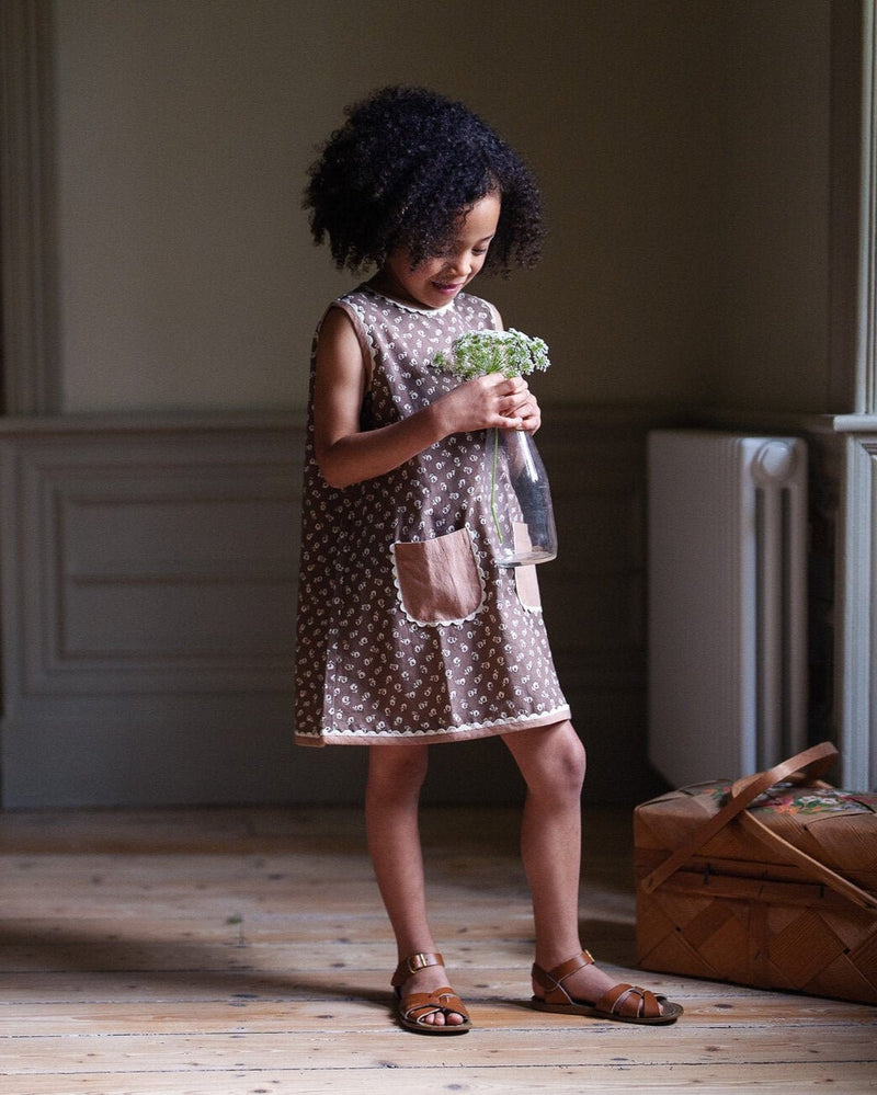 Hannah Dress || Clover Floral, Girls Cotton Dress, Little Cotton Clothes - All The Little Bows