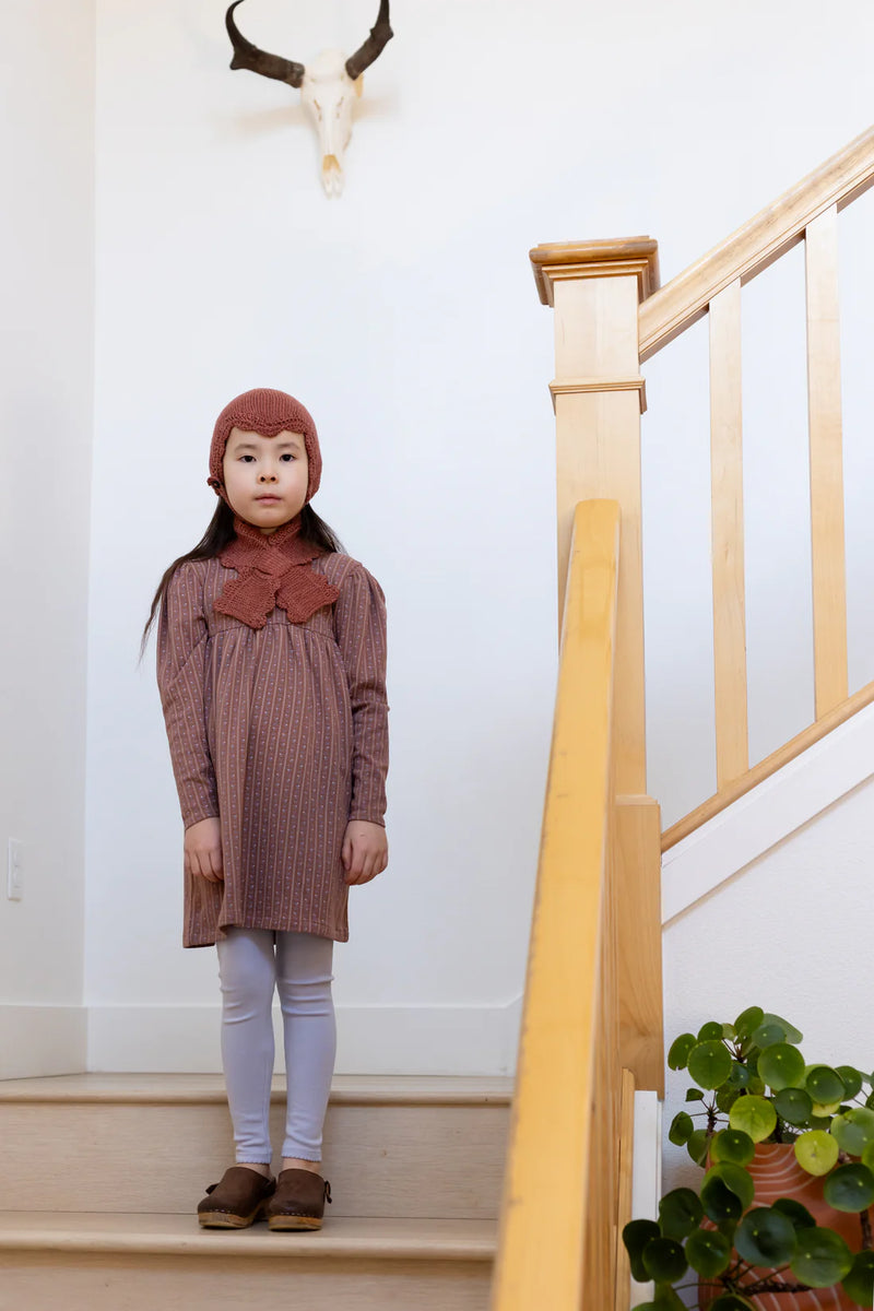 Lace Edge Keyhole Scarf | Madder Root