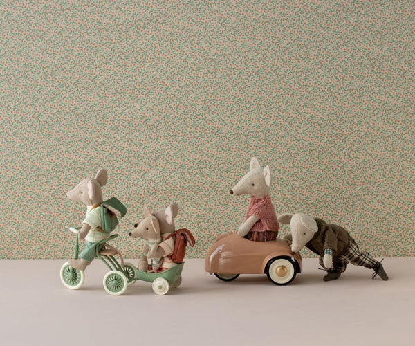 Maileg | Abri à tricycle, Mouse - Green, , Maileg - All The Little Bows