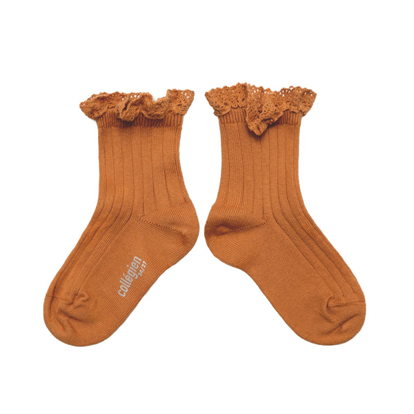 Collegien Lili Lace Ruffle Ankle Socks | Terracotta