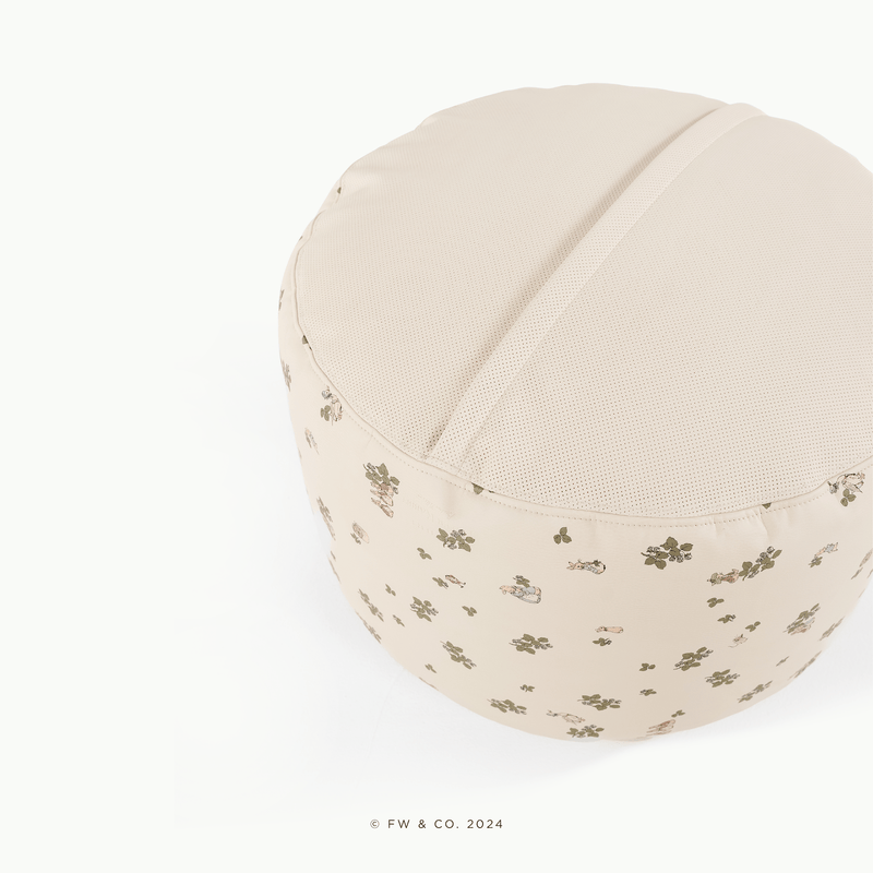 Gathre Pouf, Pouf, Gathre - All The Little Bows