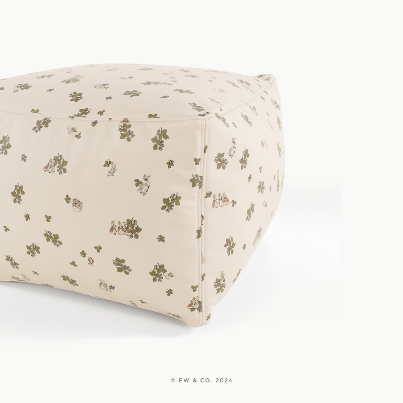 Gathre Pouf, Pouf, Gathre - All The Little Bows