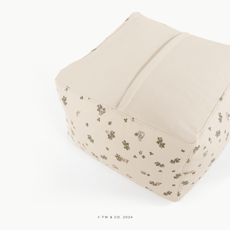 Gathre Pouf, Pouf, Gathre - All The Little Bows