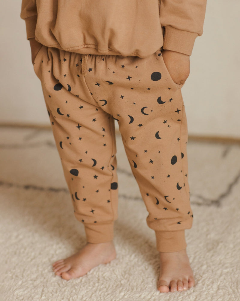 Relaxed Fleece Sweatpant || Night Sky, Baby / Toddler Pant, Quincy Mae - All The Little Bows