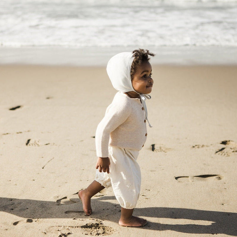 Bébé Ivory Bonnet, Bonnets, Briar Baby® - All The Little Bows