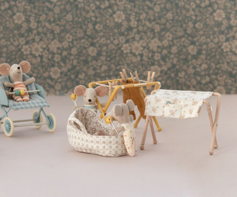 Maileg | Carrycot, Baby Mouse, , Maileg - All The Little Bows