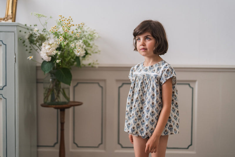 Organic Juno Blouse || Thistle Floral, Girls Woven Top, Little Cotton Clothes - All The Little Bows