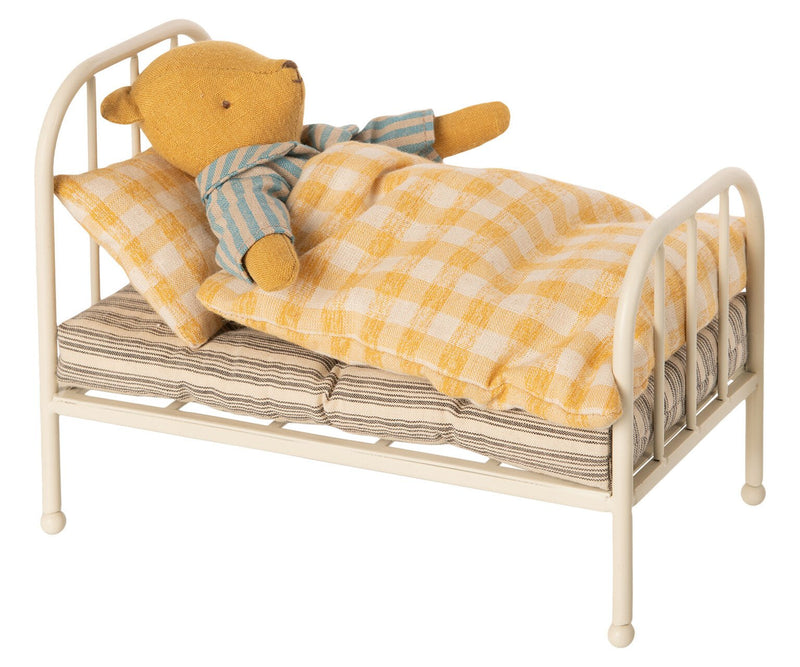 Vintage Bed, Teddy Junior - Maileg USA - All The Little Bows